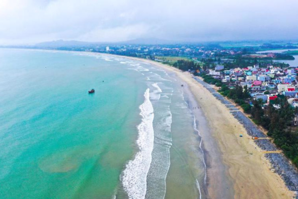 Giá đất nền ven biển Quảng Ngãi còn thấp